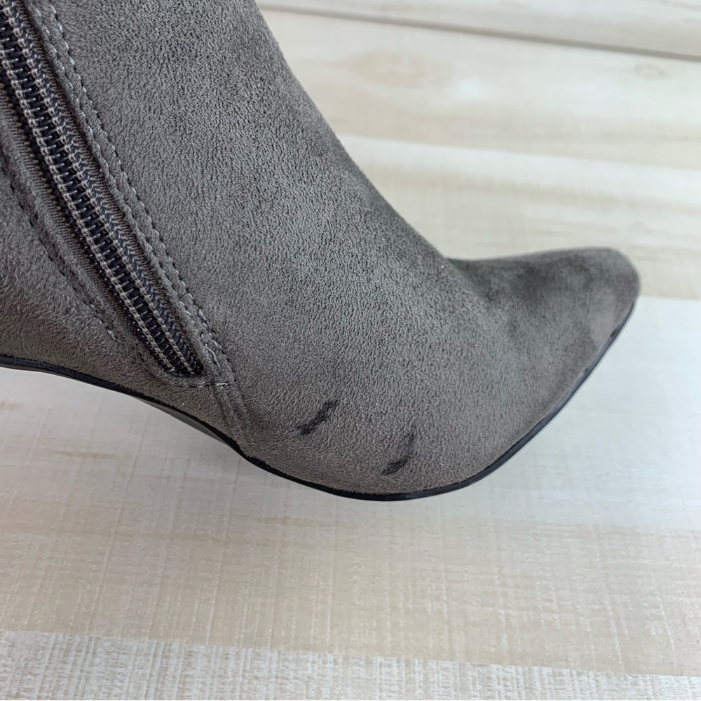 Amelia Grace Grey Knee High Boots - Picture 7 of 15